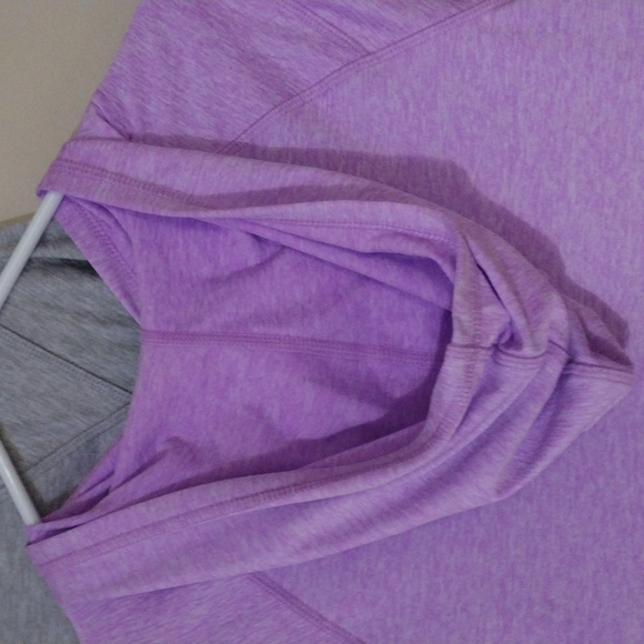 2 AVIA LIGHTWEIGHT L/S TUNICS W/ HOODIE - Picture 6 of 8